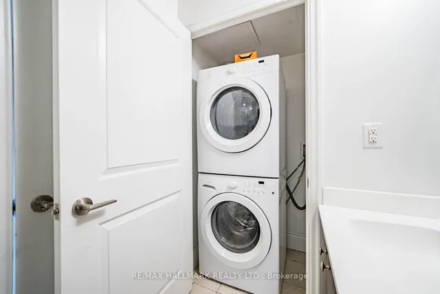 2015 Sheppard Ave #407, Toronto 3