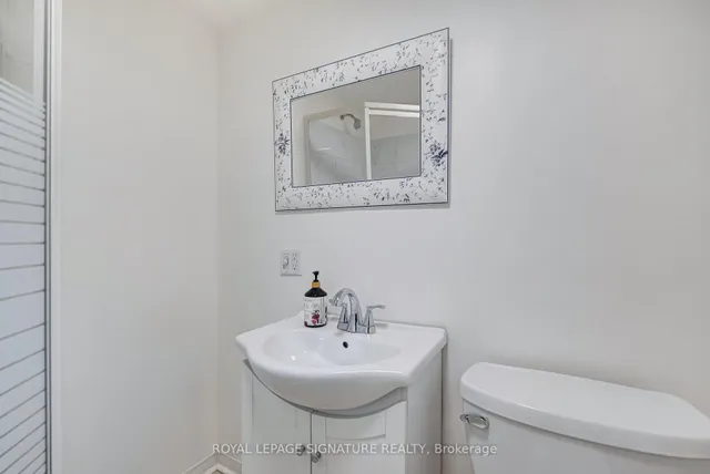 9 Bunty Lane, Toronto 5