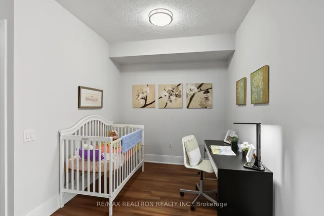560 Front St #722, Toronto 5