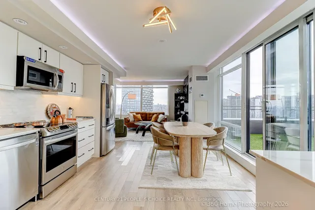 25 Telegram Mews #PH5201, Toronto 2