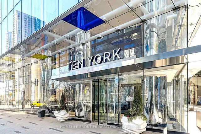 10 York St #2711, Toronto 2