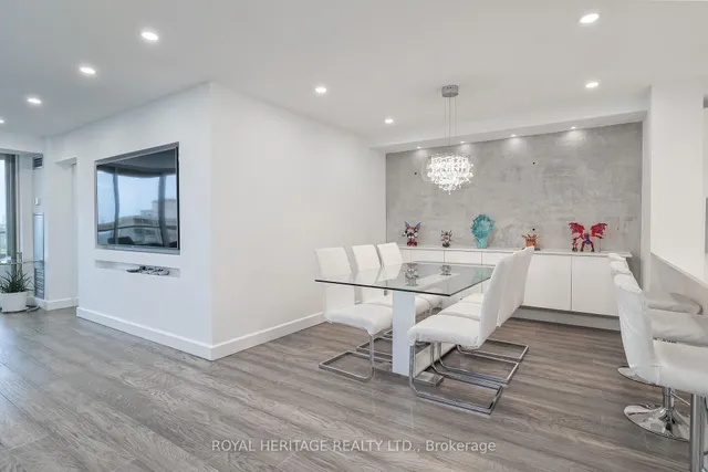 10 Torresdale Ave #801, Toronto 3