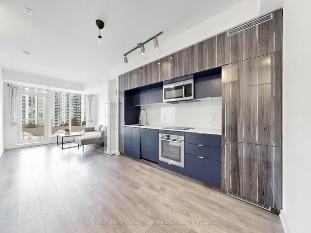 28 Avondale Ave #601, Toronto 2