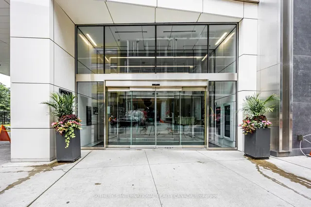 5 Soudan Ave #907, Toronto 2