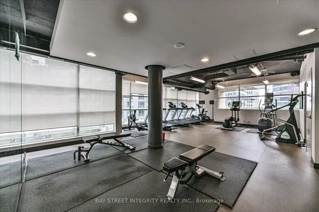 11 St Joseph St #713, Toronto 3