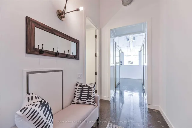 155 Dalhousie St #655, Toronto 4
