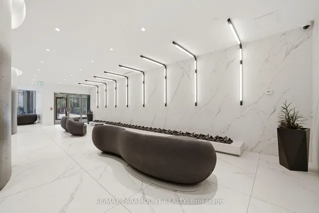 11 Brunel Crt #215, Toronto 2