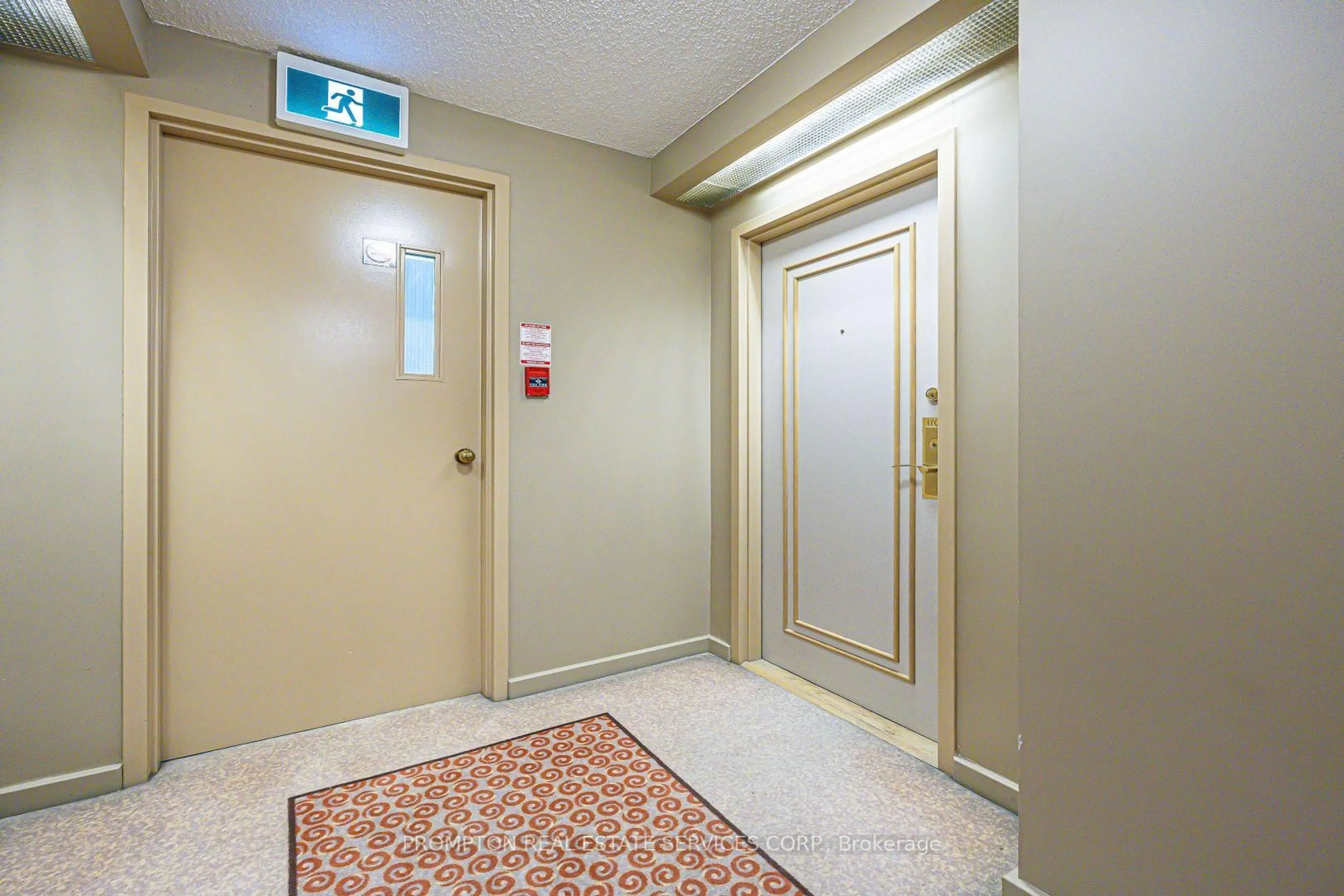 trreb/IMG-C13805328_1a56d9f1-04bd-4a30-97ad-87bb42dac45e-l.jpg
