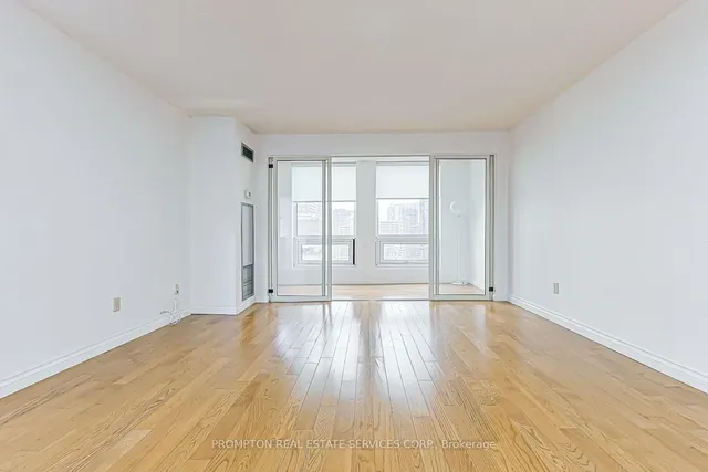 25 Grenville St #1705, Toronto 3