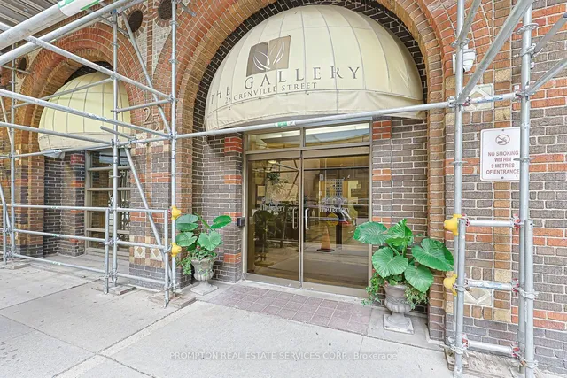 25 Grenville St #1705, Toronto 5