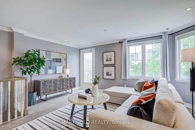 108 Finch Ave #C20, Toronto 5