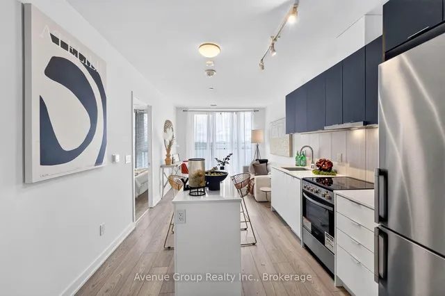 8 Tippett Rd #616, Toronto 4