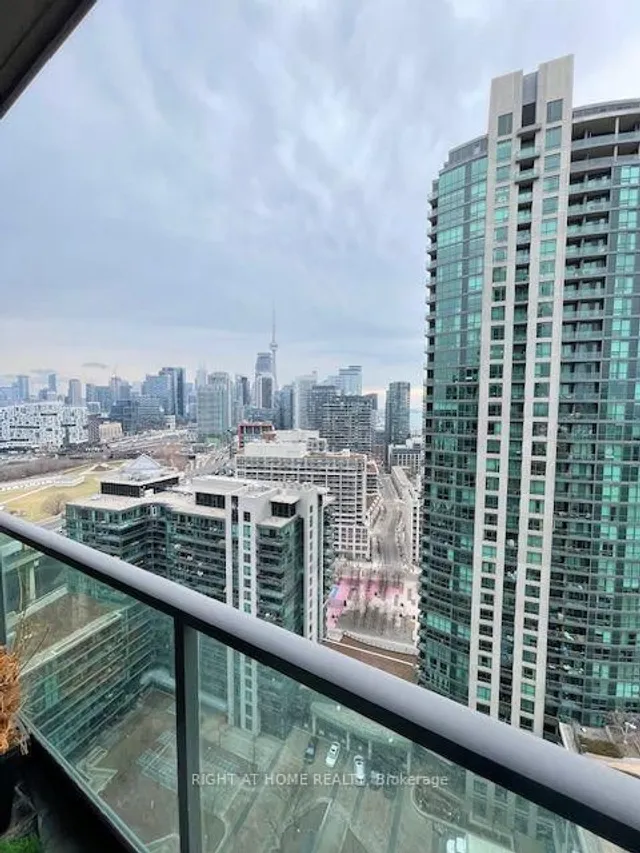 219 Fort York Blvd #2506, Toronto 5