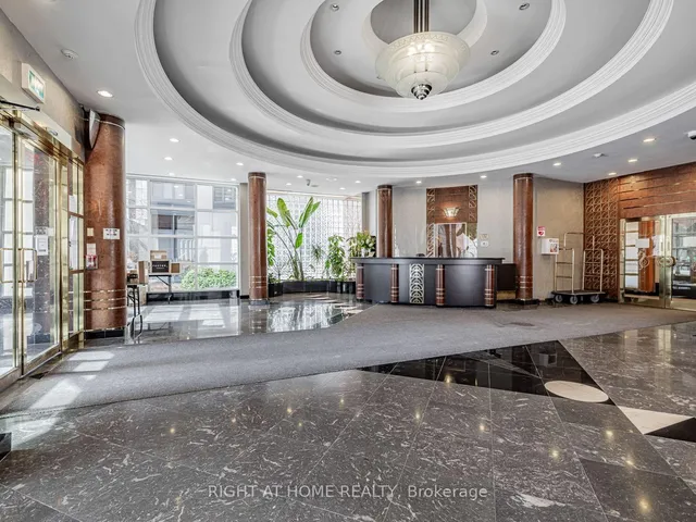 28 Hollywood Ave #511, Toronto 2