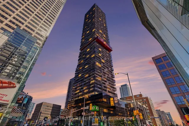 8 Eglinton Ave #4610, Toronto 5