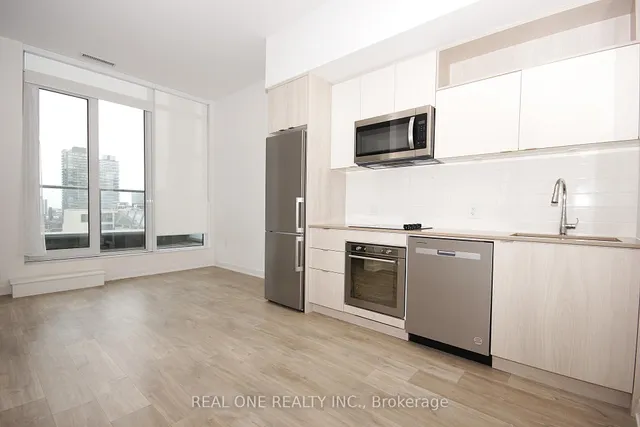 60 Princess St #1105, Toronto 5