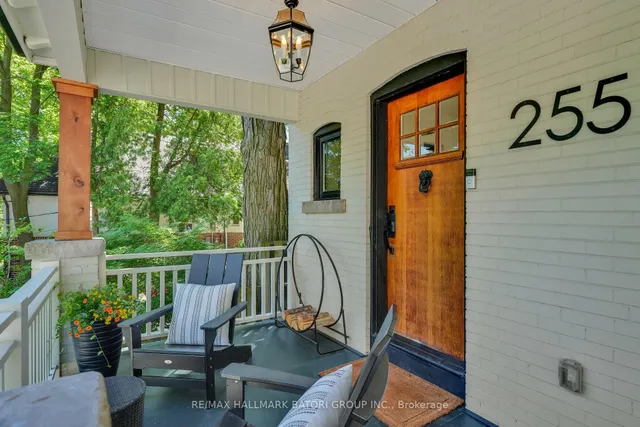 255 Blythwood Rd, Toronto 2