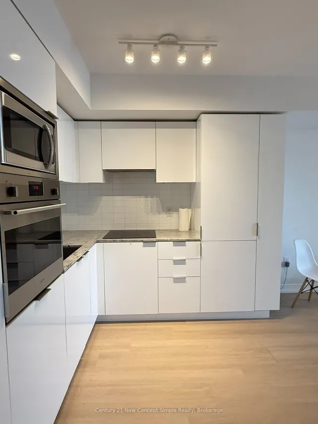 11 Wellesley St #3604, Toronto 5