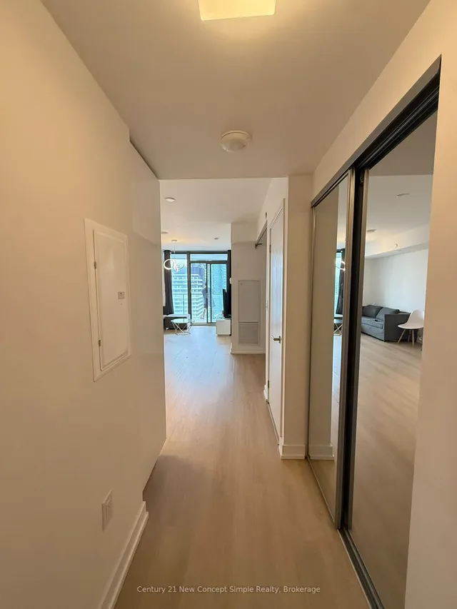 11 Wellesley St #3604, Toronto 2