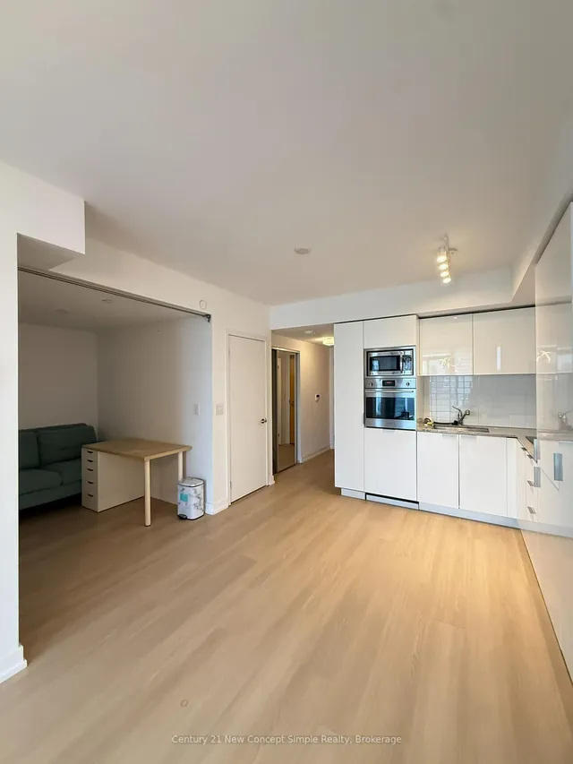 11 Wellesley St #3604, Toronto 4