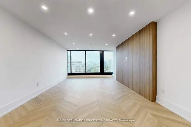 110 Bloor St #1009, Toronto 5