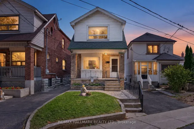 631 Lauder Ave, Toronto 2