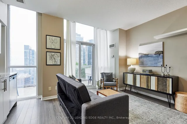 352 Front St #PH08, Toronto 4