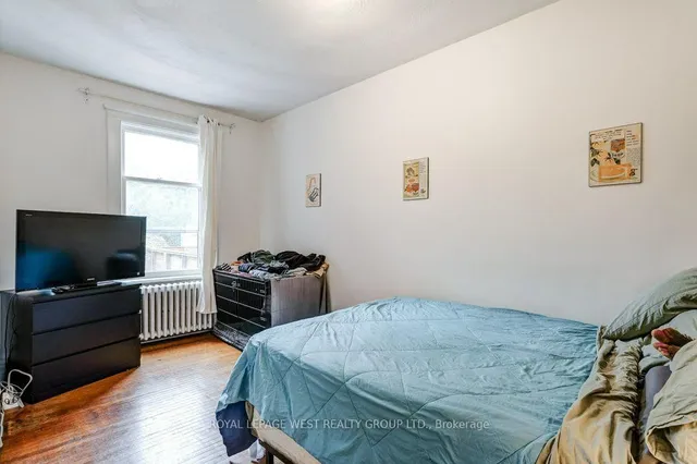 28 Concord Ave, Toronto 5