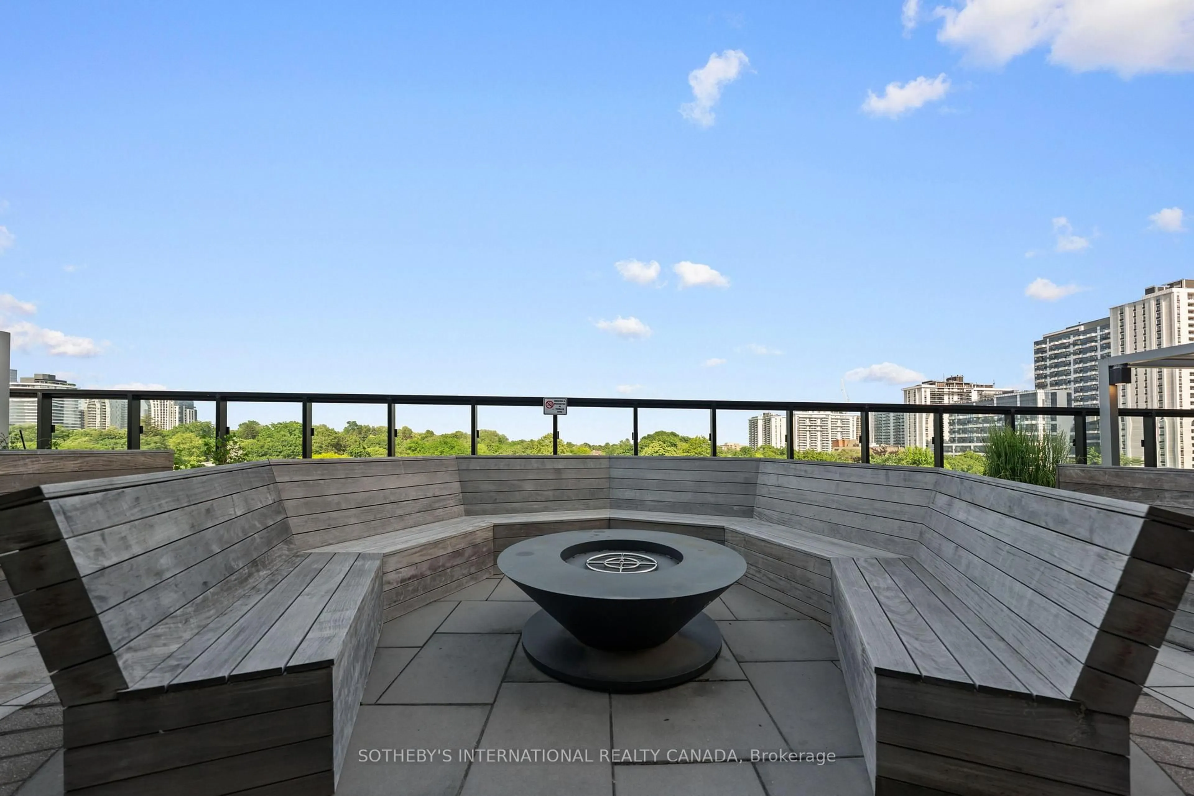 trreb/IMG-C13815486_3d723a62-05ef-48af-82c6-99776088ab1a-l.jpg