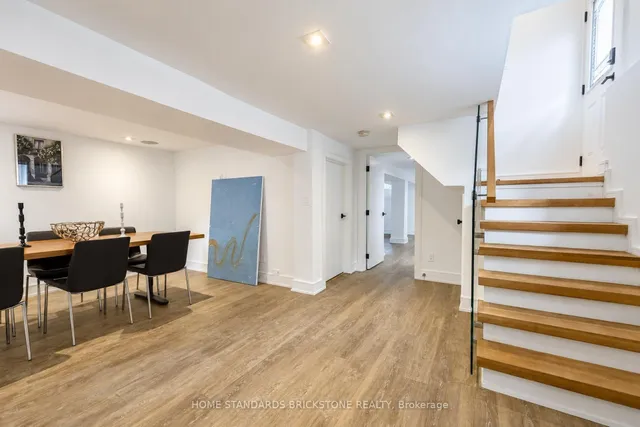 7 Heather St, Toronto 5