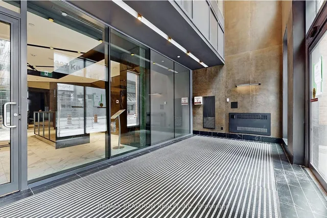 327 King St #4105, Toronto 4