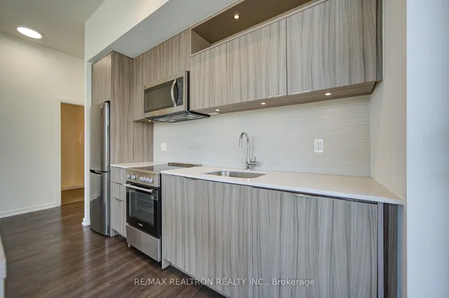 50 Forest Manor Rd #311, Toronto 5
