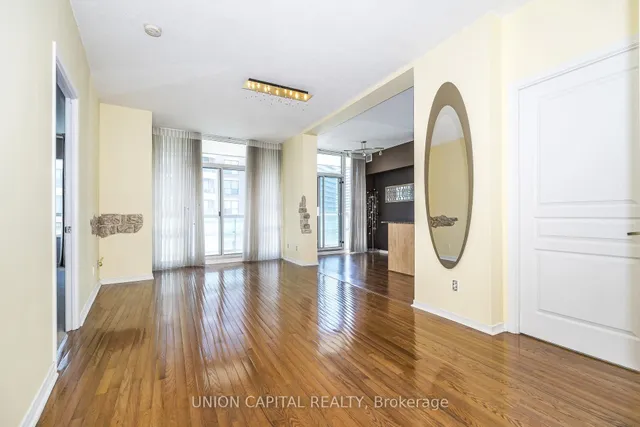 509 Beecroft Rd #2002, Toronto 3