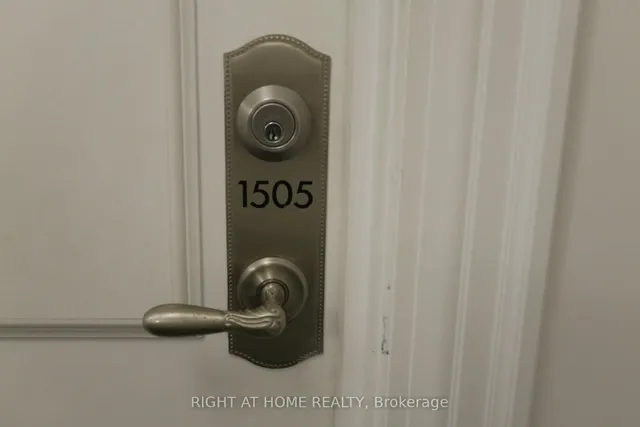 15 Greenview Ave #1505, Toronto 4