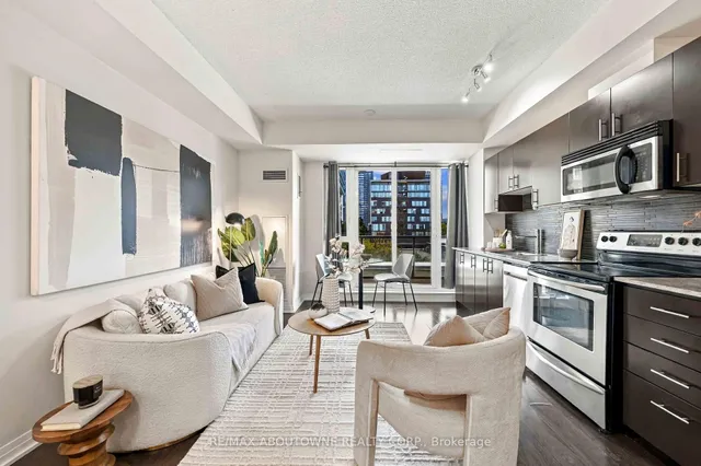 25 Cole St #320, Toronto 5