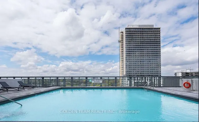 8 Olympic Garden Dr #2108, Toronto 3