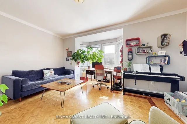 52 Heydon Park Rd, Toronto 4