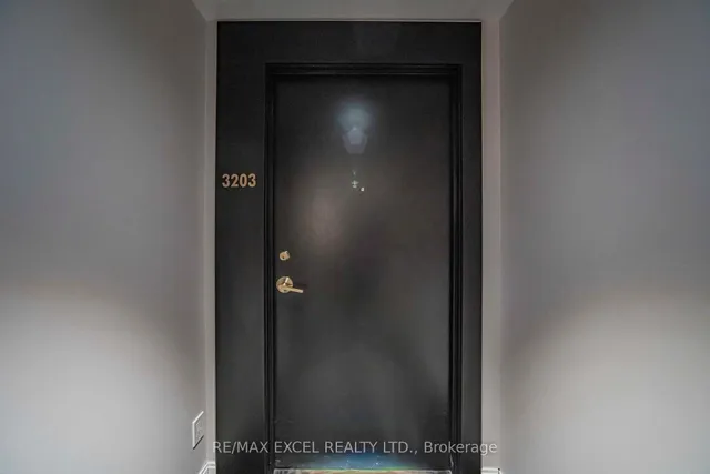 85 Wood St #3203, Toronto 3