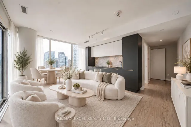 85 Wood St #3203, Toronto 5