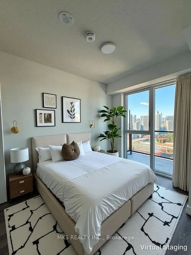 180 Front St #4115, Toronto 2