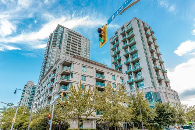 19 Avondale Ave #208, Toronto 2