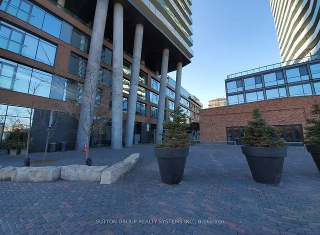 70 Distillery Lane #907, Toronto 4
