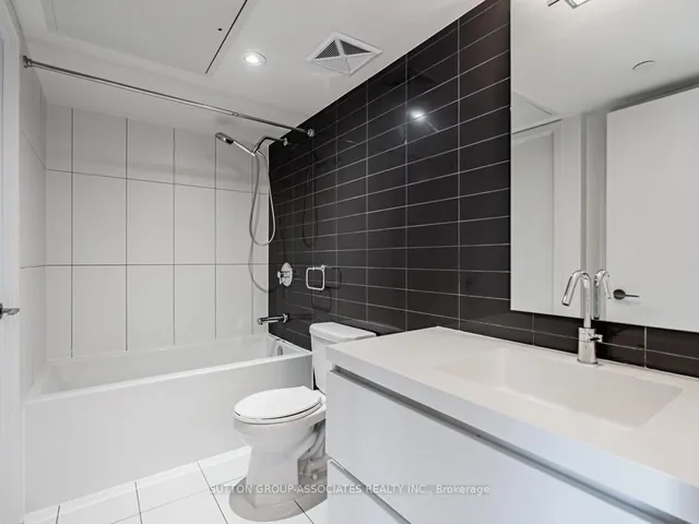 75 Queens Wharf Rd #2808, Toronto 2