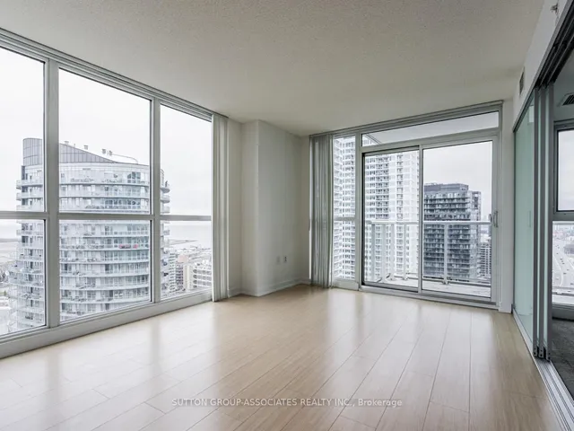75 Queens Wharf Rd #2808, Toronto 5