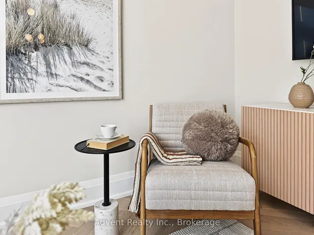 18 Greenbriar Rd #3, Toronto 5