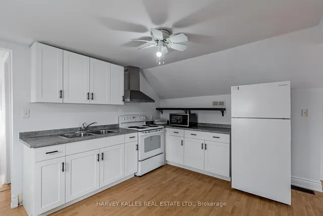 313 Glenholme Ave, Toronto 5
