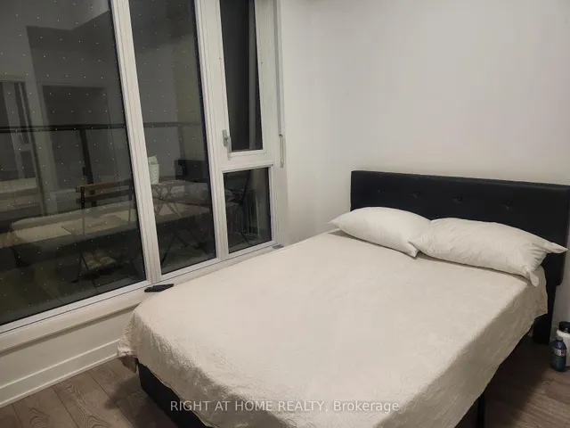 543 Richmond St #221, Toronto 4