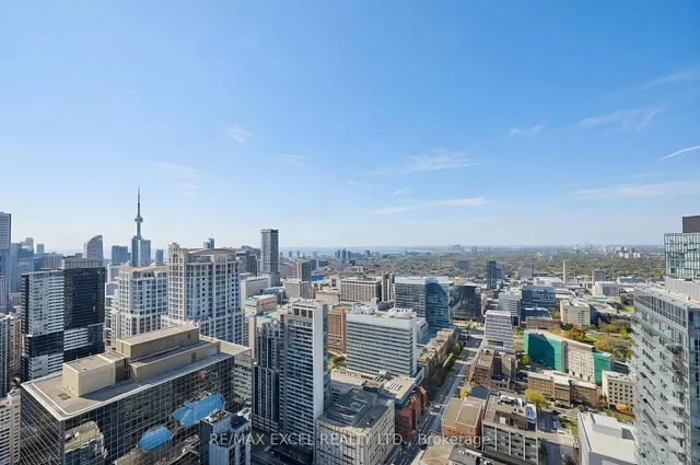 15 Grenville St #5004, Toronto 4