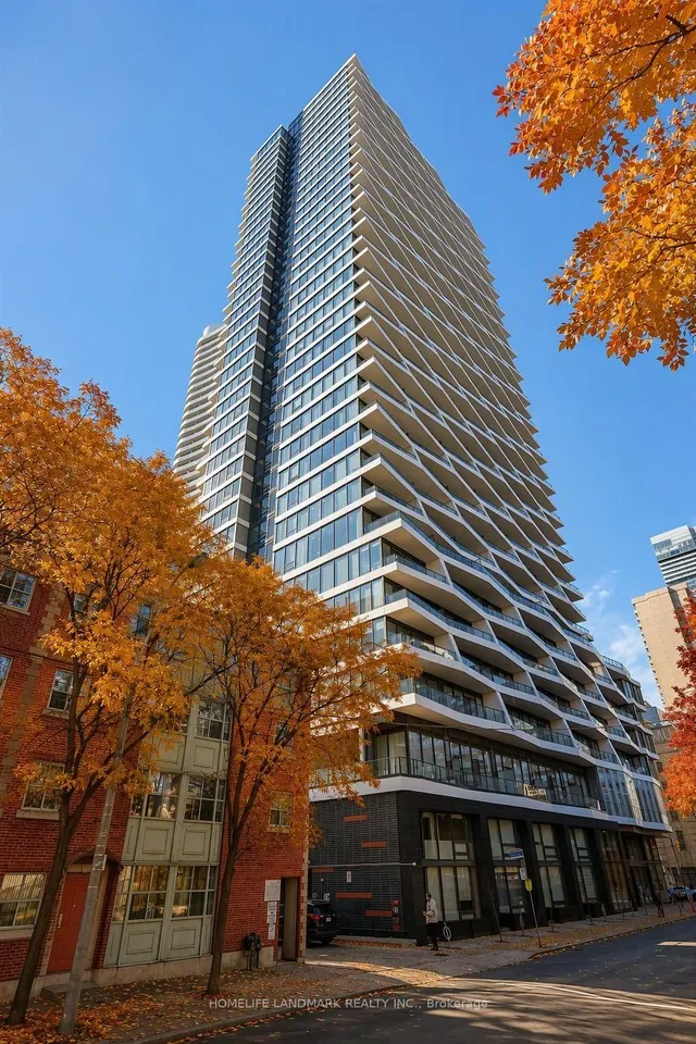 85 Wood St #2117, Toronto 2
