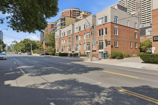 415 Jarvis St #206, Toronto 4